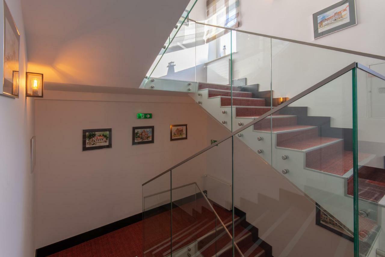 كاميين بومورسكي Marina Pallatium Premium Floor المظهر الخارجي الصورة