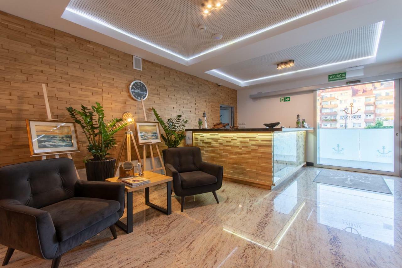 كاميين بومورسكي Marina Pallatium Premium Floor المظهر الخارجي الصورة