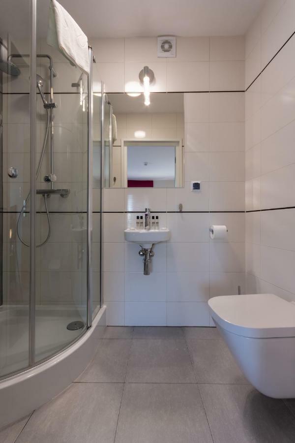 كاميين بومورسكي Marina Pallatium Premium Floor المظهر الخارجي الصورة